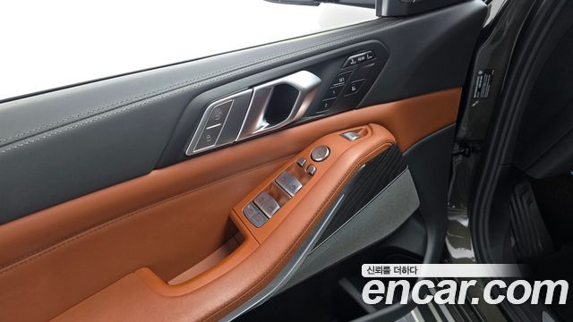 BMW X7 (G07) xDrive 40d Design Pure Excellence 6-Seater 2022 — фото 27