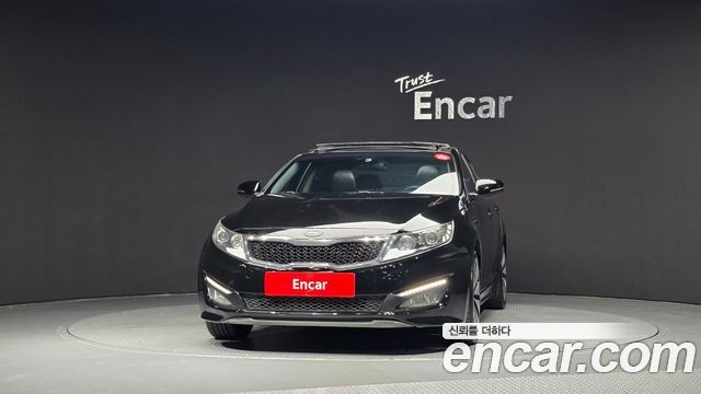 Kia K5 2.0 Prestige Standard 2011 — фото 3