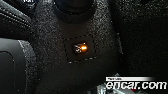 Kia K5 2.0 Prestige Standard 2011 — фото 16