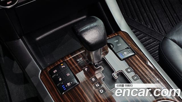 Kia Mohave Diesel 3.0 4WD President 2018 — фото 9