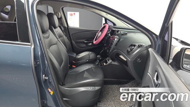 Renault Korea QM3 RE 2017 — фото 11