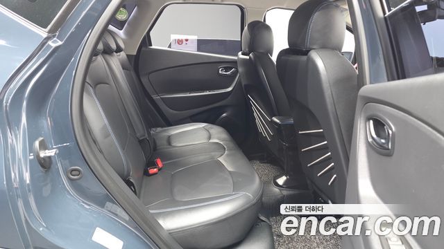 Renault Korea QM3 RE 2017 — фото 12