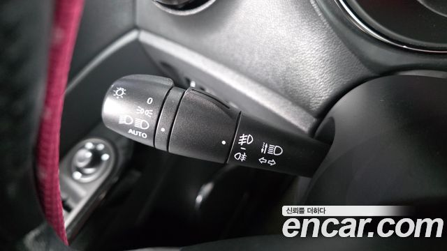 Renault Korea QM3 RE 2017 — фото 28