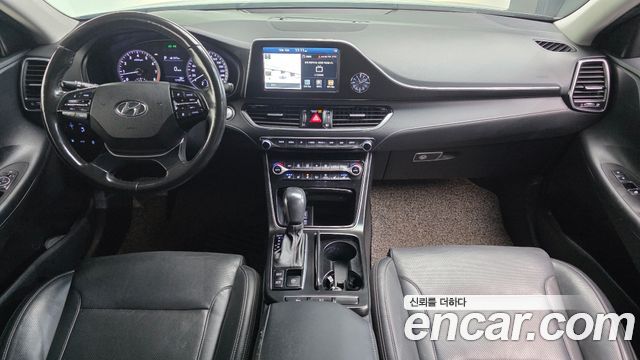 Hyundai Grandeur (IG) 2.4 Premium 2019 — фото 7