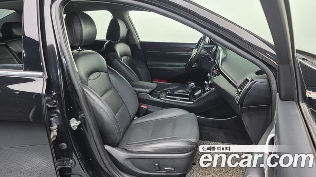 Hyundai Grandeur (IG) 2.4 Premium 2019 — фото 11