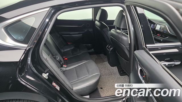 Hyundai Grandeur (IG) 2.4 Premium 2019 — фото 12