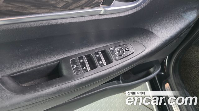 Hyundai Grandeur (IG) 2.4 Premium 2019 — фото 18