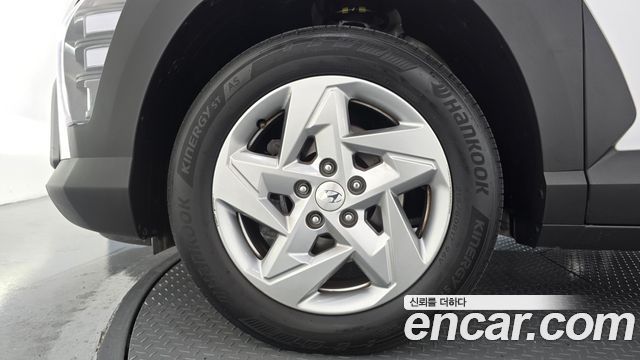 Hyundai Kona (SX2) Gasoline 1.6 Turbo 2WD Modern 2023 — фото 5