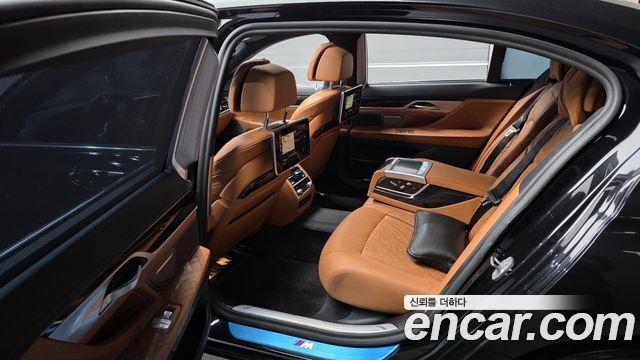 BMW 7 Series (G11) 730Ld xDrive M Sport 2020 — фото 20