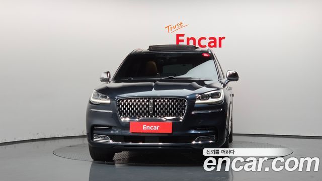 Lincoln Aviator (II) 3.0 Black Label AWD 2022 — фото 3