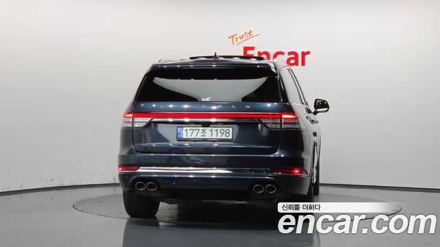 Lincoln Aviator (II) 3.0 Black Label AWD 2022 — фото 4