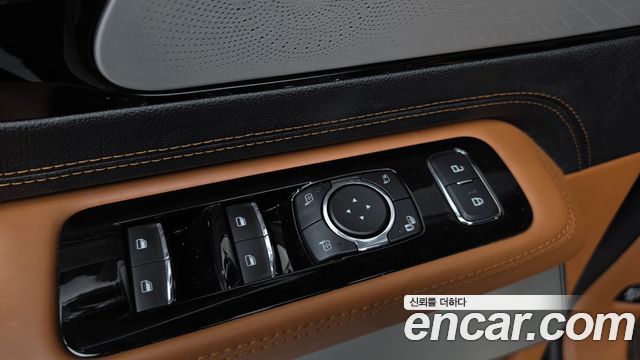 Lincoln Aviator (II) 3.0 Black Label AWD 2022 — фото 19