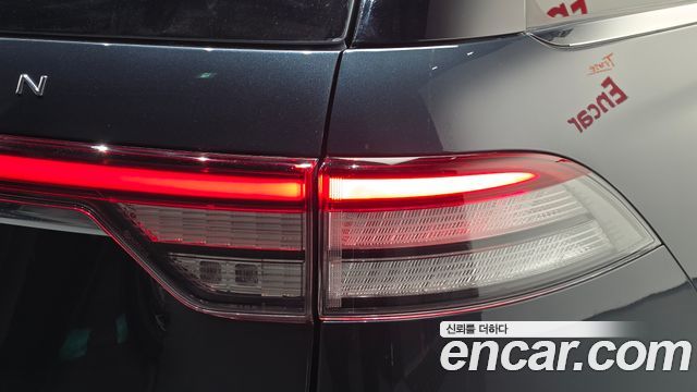 Lincoln Aviator (II) 3.0 Black Label AWD 2022 — фото 23
