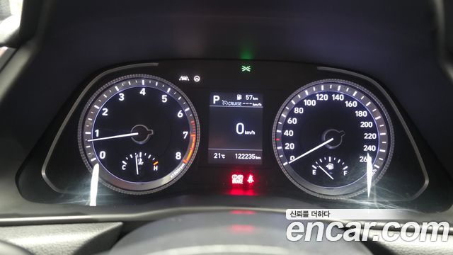 Hyundai Sonata (DN8) 2.0 Premium Family 2020 — фото 8