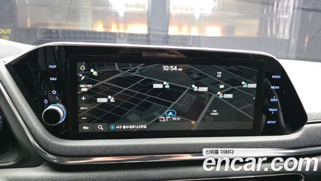 Hyundai Sonata (DN8) 2.0 Premium Family 2020 — фото 15