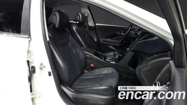 Hyundai Grandeur (HG) HG240 Modern 2016 — фото 11