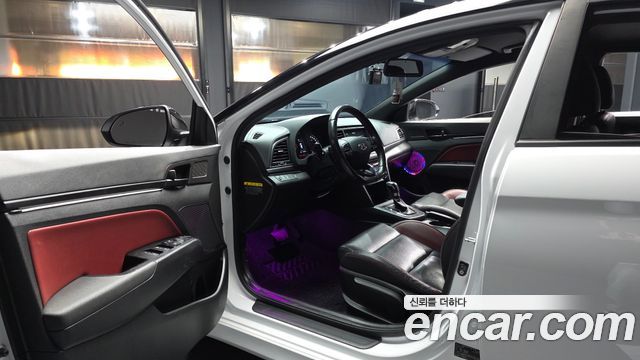 Hyundai Avante (AD) 1.6 Turbo Sport 2018 — фото 10