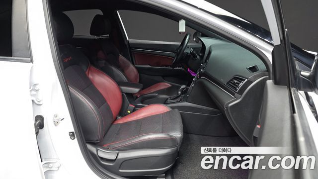 Hyundai Avante (AD) 1.6 Turbo Sport 2018 — фото 11