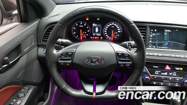 Hyundai Avante (AD) 1.6 Turbo Sport 2018 — фото 13