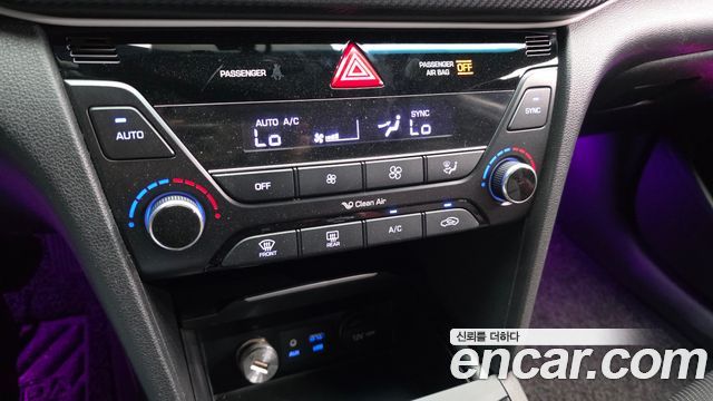 Hyundai Avante (AD) 1.6 Turbo Sport 2018 — фото 17