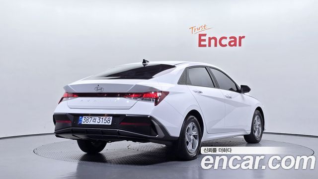 Hyundai Avante (CN7) 1.6 Smart 2024 — фото 2