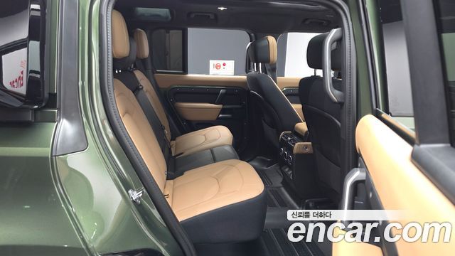 Land Rover Defender (L663) 110 P400 X 2026 — фото 12