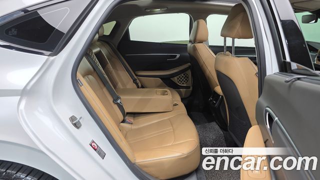 Hyundai Sonata (DN8) 1.6 Turbo Inspiration 2020 — фото 12