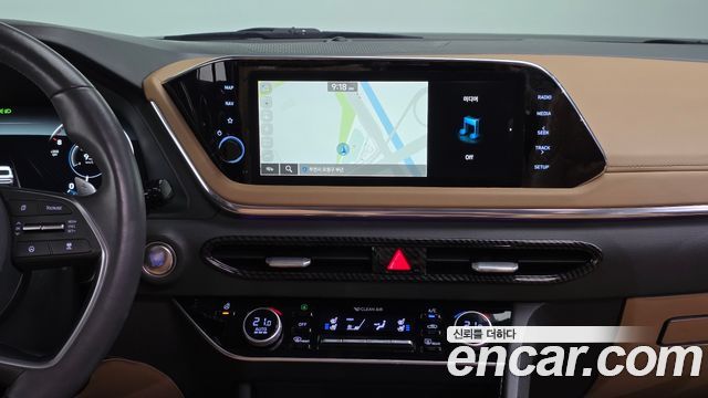 Hyundai Sonata (DN8) 1.6 Turbo Inspiration 2020 — фото 14