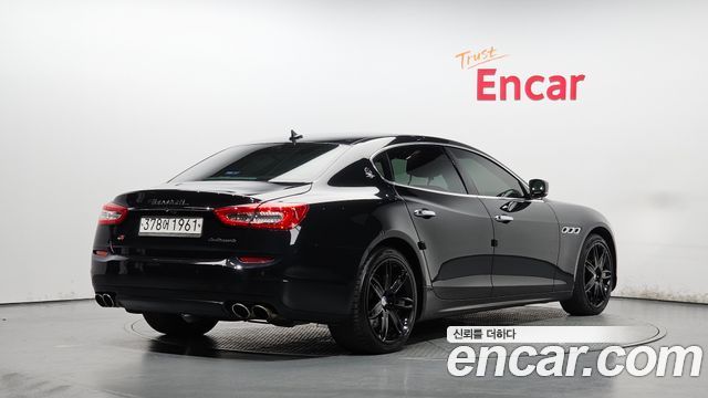 Maserati Quattroporte S Q4 3.0 V6 2016 — фото 2