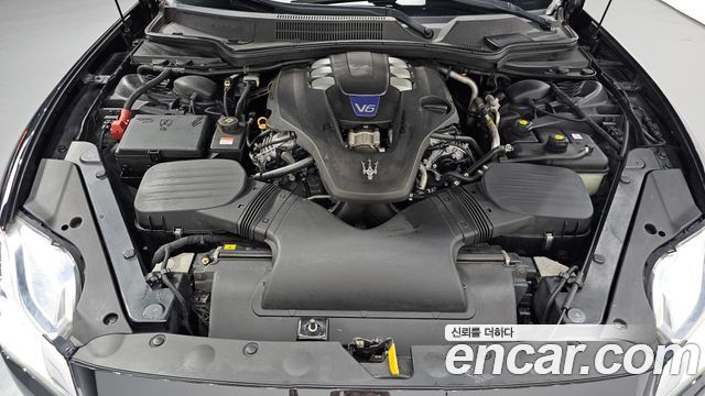Maserati Quattroporte S Q4 3.0 V6 2016 — фото 6