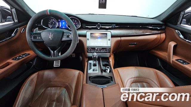 Maserati Quattroporte S Q4 3.0 V6 2016 — фото 7