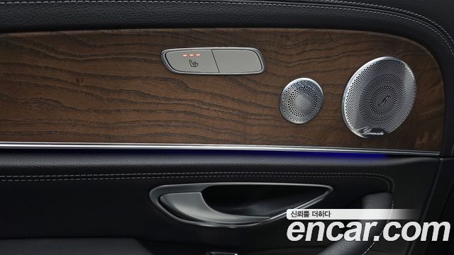 Mercedes-Benz E-Class (W213) E300 4MATIC Exclusive 2020 — фото 18