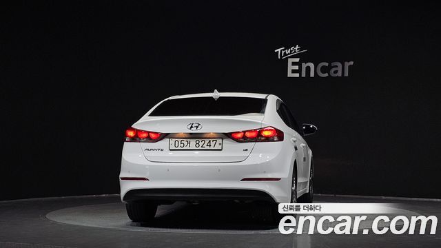 Hyundai Avante (AD) 1.6 GDI Value Plus 2018 — фото 4