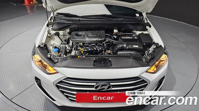 Hyundai Avante (AD) 1.6 GDI Value Plus 2018 — фото 6