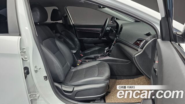 Hyundai Avante (AD) 1.6 GDI Value Plus 2018 — фото 26