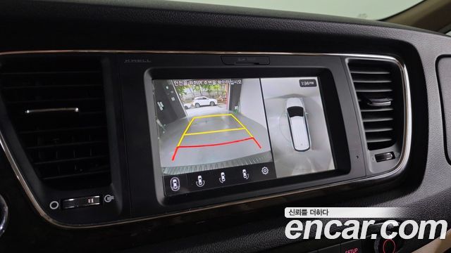 Kia Carnival Gasoline 7-Seater Limousine President 2019 — фото 15
