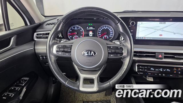 Kia K5 (III) 2.0 Prestige 2021 — фото 13