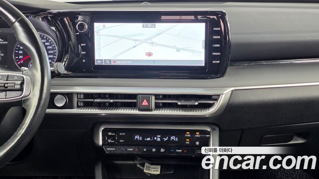 Kia K5 (III) 2.0 Prestige 2021 — фото 14