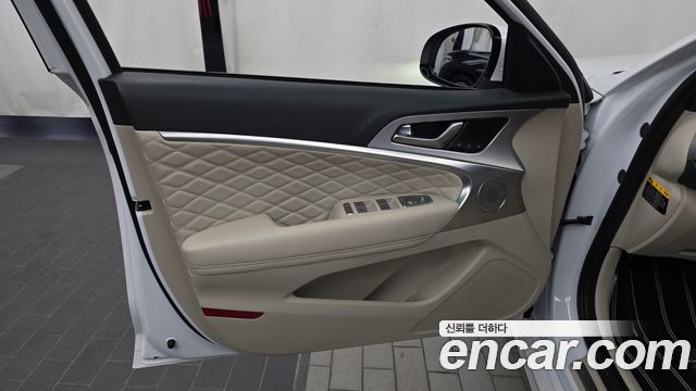 Genesis G70 2.0T Elite 2019 — фото 24