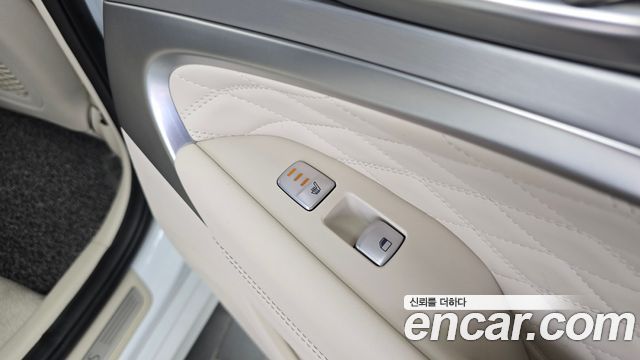 Genesis G70 2.0T Elite 2019 — фото 29