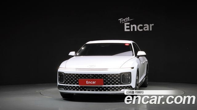 Hyundai Grandeur (GN7) 2,5 Gasoline 2WD Exclusive 2024 — фото 3