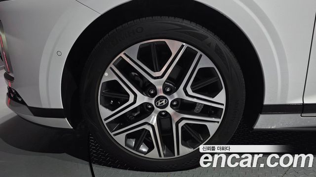 Hyundai Grandeur (GN7) 2,5 Gasoline 2WD Exclusive 2024 — фото 5