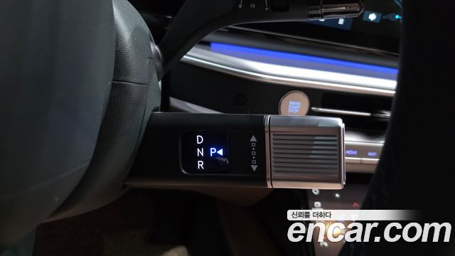 Hyundai Grandeur (GN7) 2,5 Gasoline 2WD Exclusive 2024 — фото 9