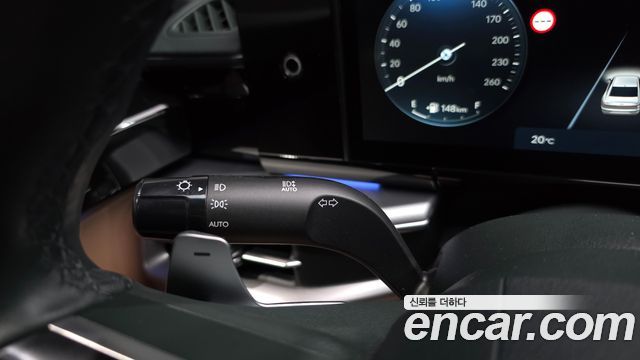 Hyundai Grandeur (GN7) 2,5 Gasoline 2WD Exclusive 2024 — фото 34