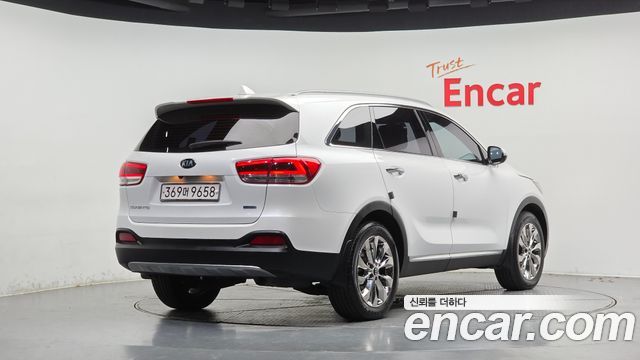 Kia Sorento Diesel 2.0 2WD Prestige 2016 — фото 2