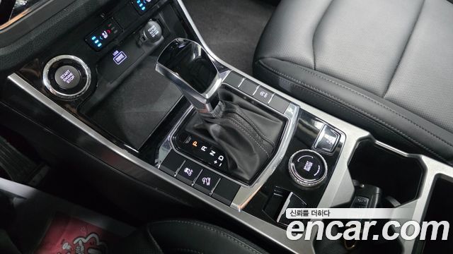 KG Mobility (SsangYong) Beautiful Korando Gasoline 1.5 2WD C5 Plus 2021 — фото 9