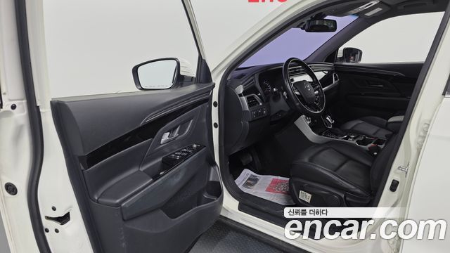 KG Mobility (SsangYong) Beautiful Korando Gasoline 1.5 2WD C5 Plus 2021 — фото 10