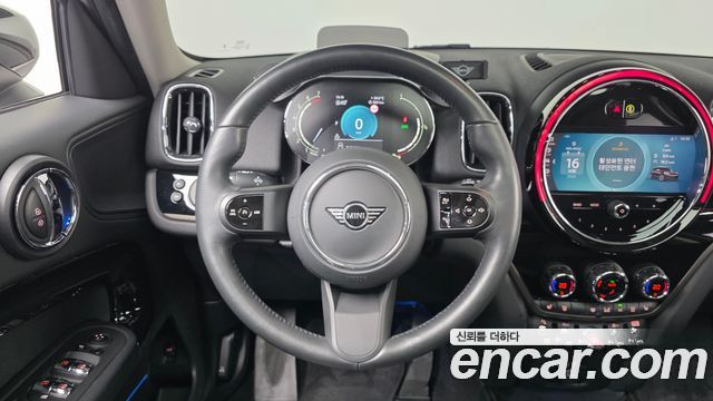 MINI Cooper Countryman Classic 2nd 2024 — фото 12