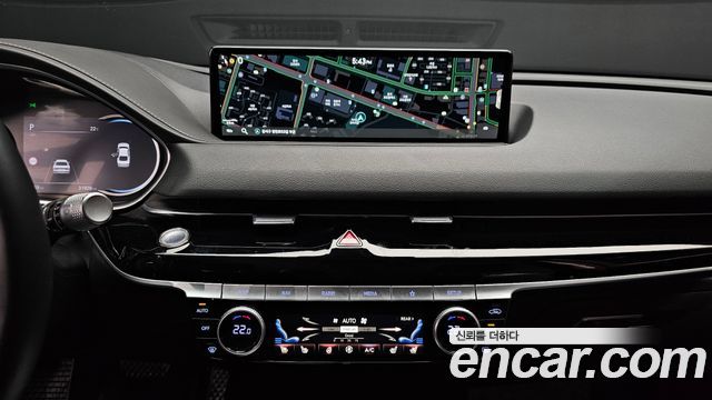 Genesis G80 (RG3) Gasoline 2.5 Turbo AWD 2022 — фото 14