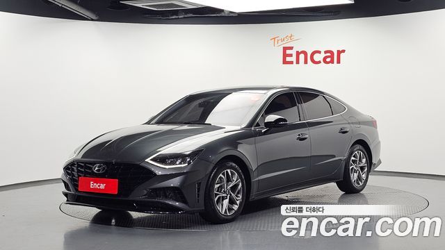 Hyundai Sonata (DN8) 2.0 Modern
